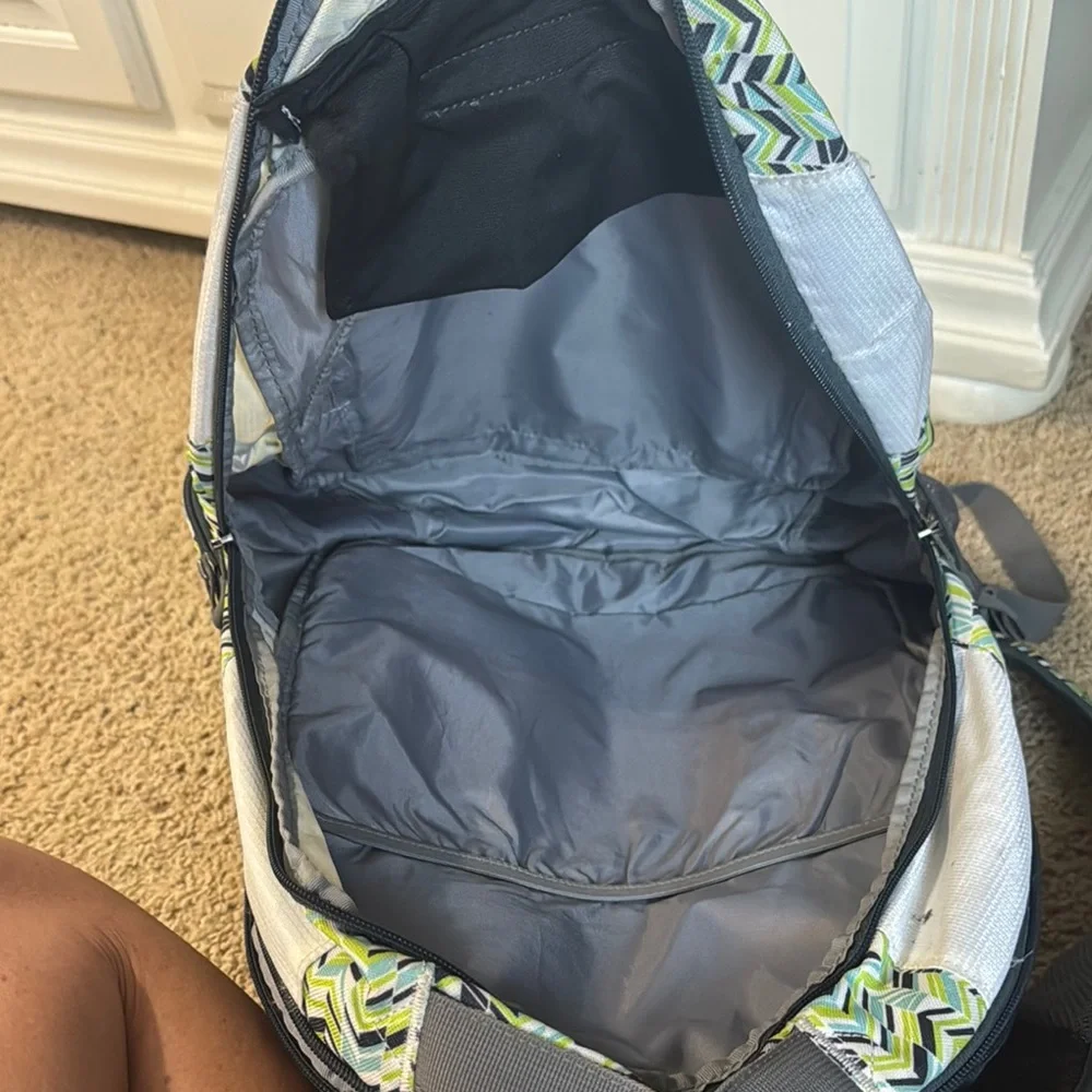 Under Armour Chevron Pattern Backpack in Green/Gray/White